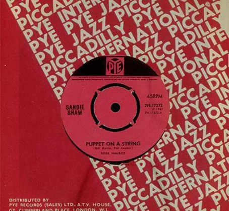 SANDIE_SHAW_PUPPET+ON+A+STRING+-+4-PR-408516