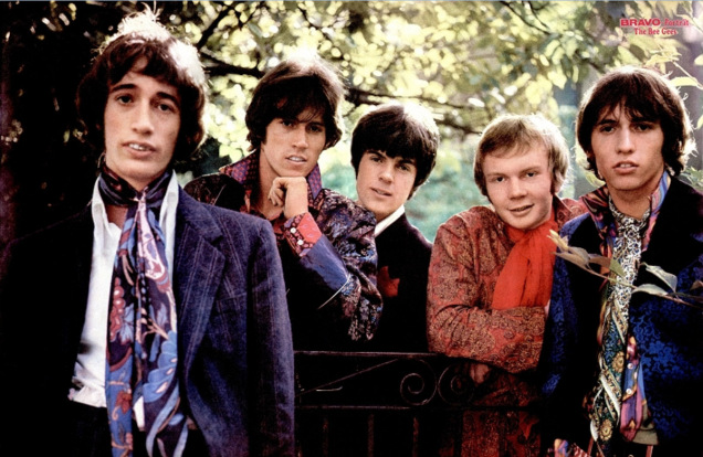 6709-bee-gees