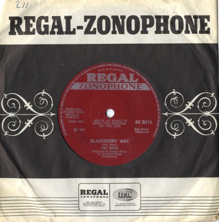 THE_MOVE_BLACKBERRY+WAY+-+SOLID-296795